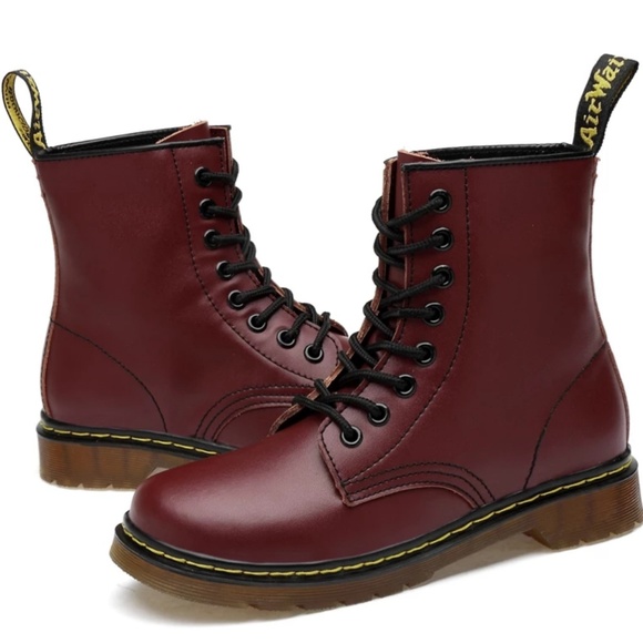 Doc Martin's Red Leather Unisex - Picture 2 of 2